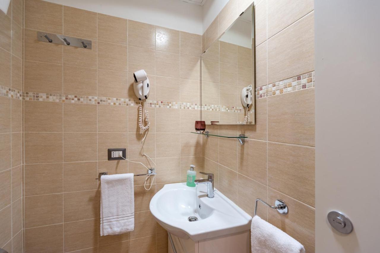 Monticello Apartment Via Cavour Roma Quarto foto